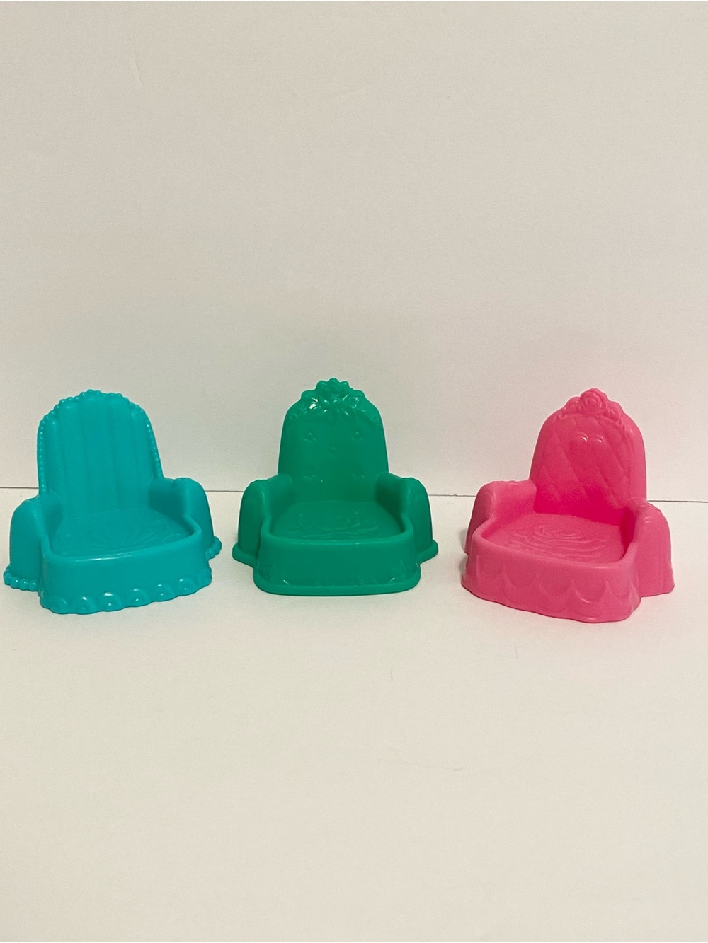 Little People Chair Lot Christmas Holiday Dollhouse Furniture Decor Toy 4/$20 🛑
